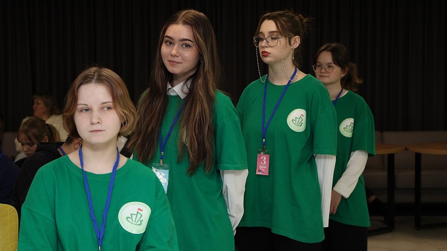 Главная картинка новости: В Сыктывкаре прошел первый республиканский слет выпускников детских домов и замещающих семей