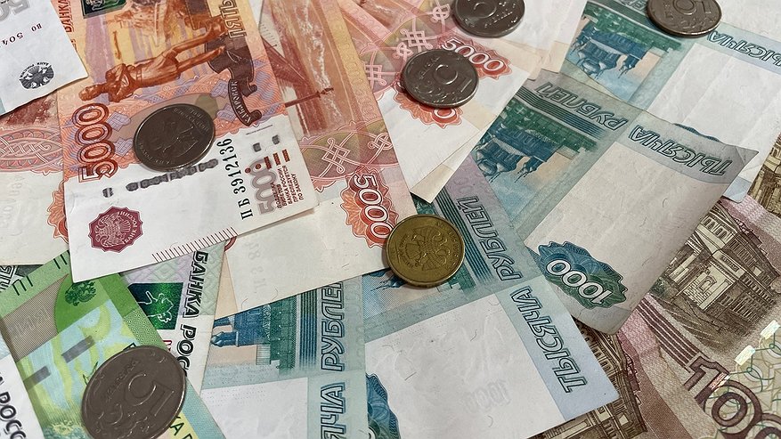 Главная картинка новости: Как вырастет размер пенсии работающих пенсионеров Коми в январе 2025 года