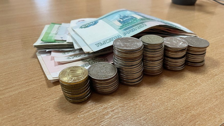 Главная картинка новости: Госдолг Коми уменьшился на 1 миллиард рублей