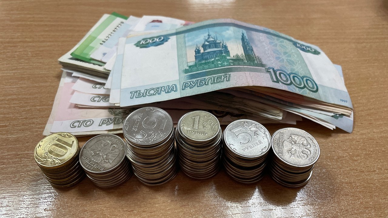 Главная картинка новости: Сразу после Нового года. В России планируют провести крупнейшую денежную реформу с 1990-х