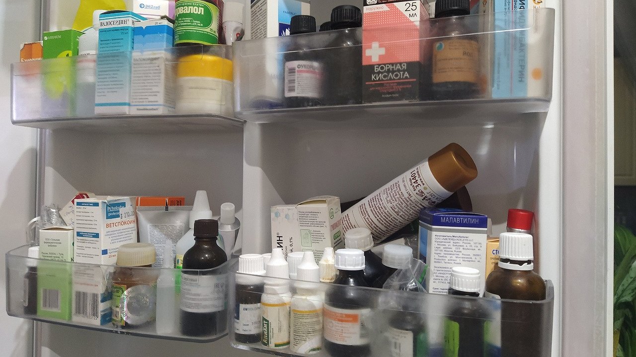 Главная картинка новости: Погашена просроченная задолженность перед поставщиками лекарств на 399,7 млн рублей - КСП Коми