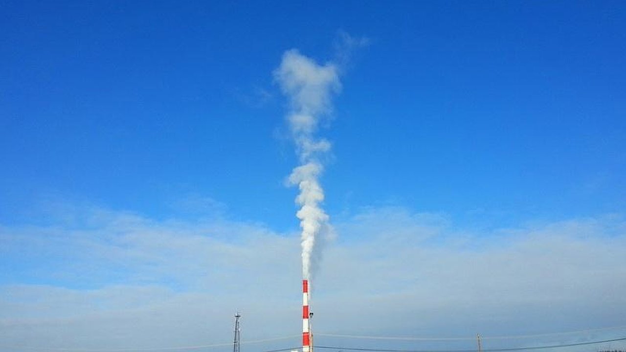 Главная картинка новости: В Усинске создан оперативный штаб для обеспечения безопасности и бесперебойной работы коммунальных служб