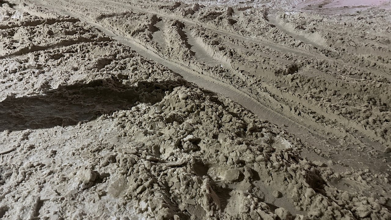 Главная картинка новости: Стройжилтехнадзор Коми привлечет управляющие организации к ответственности за нерасчищенные дворы