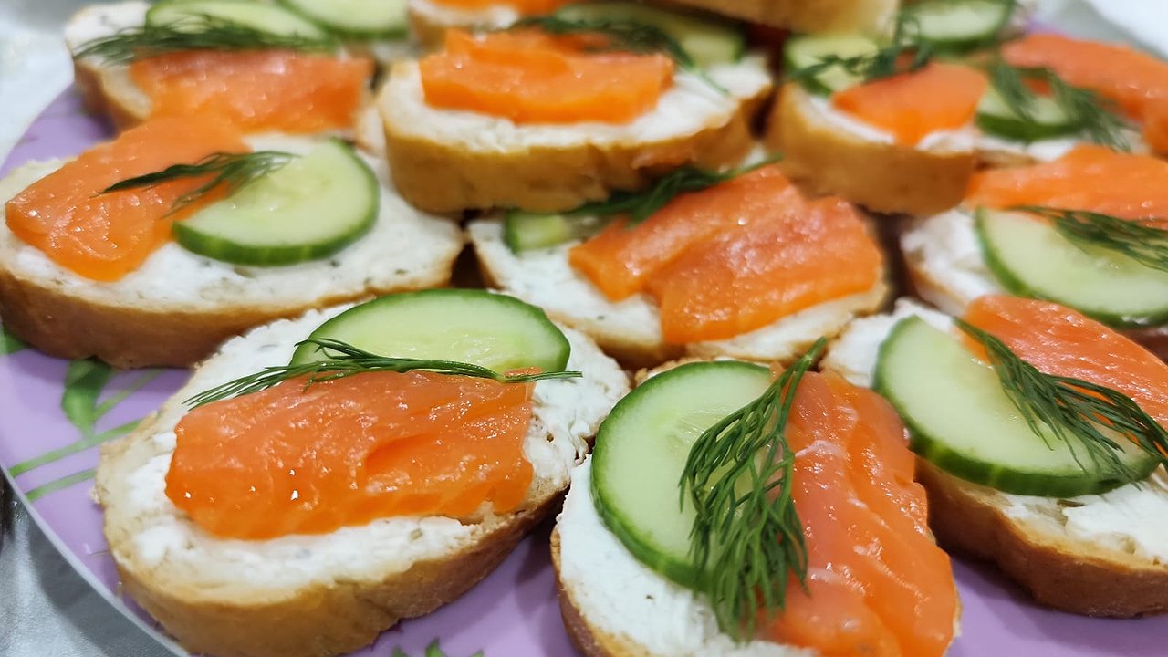 Главная картинка новости: Названа самая полезная для человека рыба — ешьте дважды в неделю. Содержит селен, фосфор и хороша на вкус