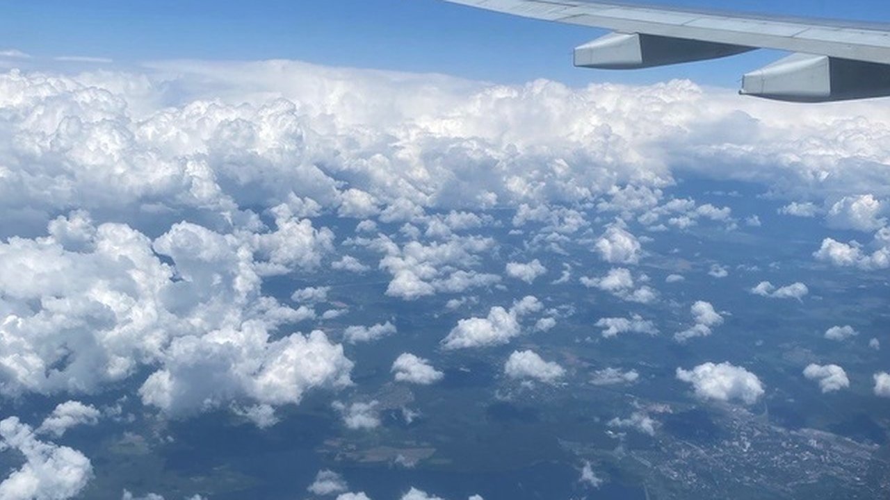 Главная картинка новости: Коми разрабатывает санитарную авиацию: планы до 2030 года