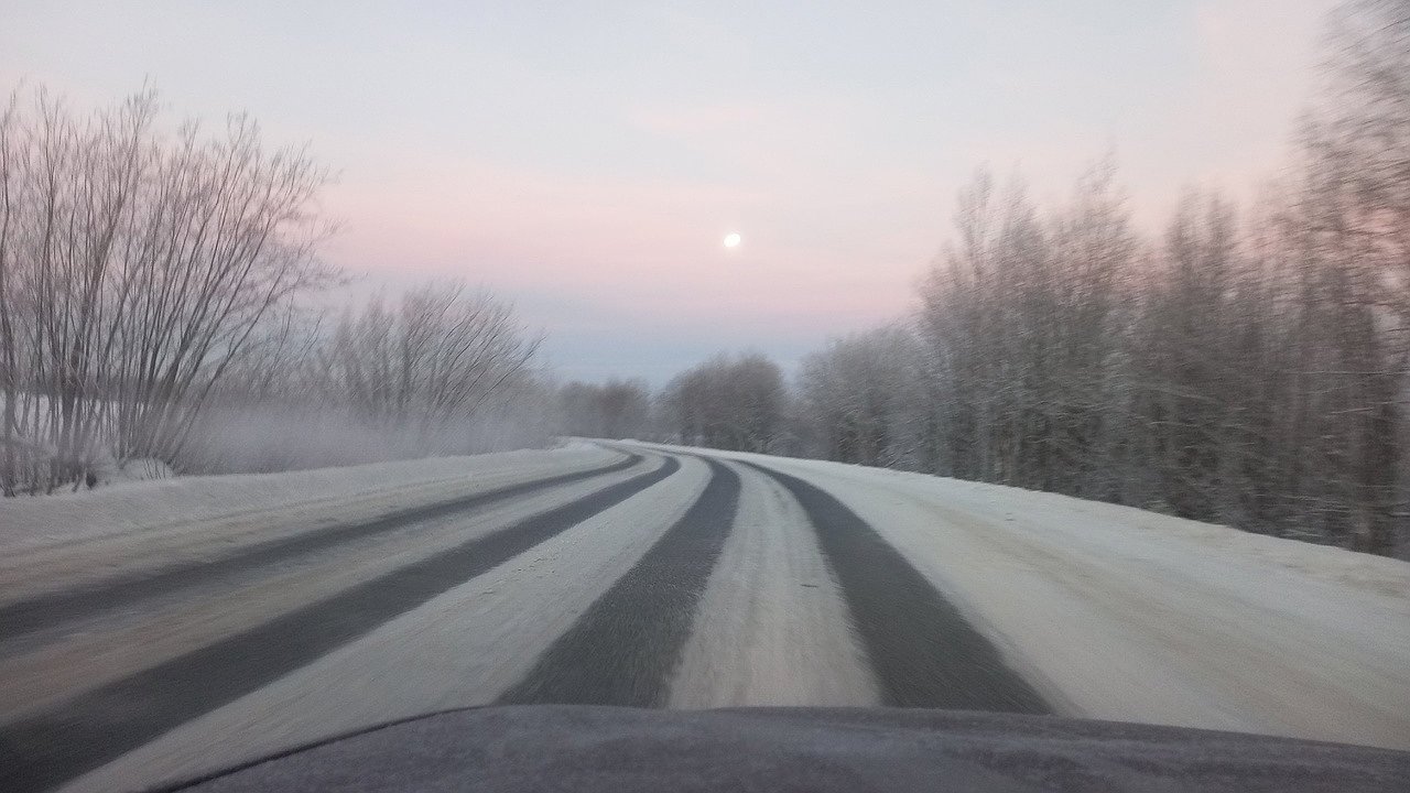 Главная картинка новости: В Коми выбрали подрядчика для ремонта дороги Усть-Уса — Харьягинский