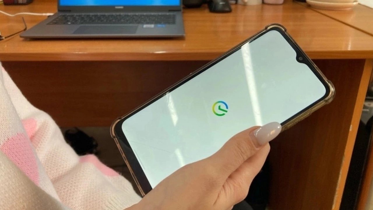 Главная картинка новости: С сегодняшнего дня: Сбербанк порадовал всех, имеющих приложение «Сбербанк Онлайн» на своих телефонах