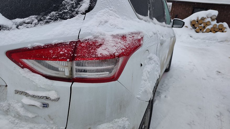 Главная картинка новости: С февраля за установку таких фар зимой сразу лишат прав – стоят почти у каждого водителя