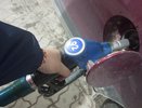 Как 1 хитрость с заправочным пистолетом на АЗС позволяет залить полный бак бензина — куда и как нажимать