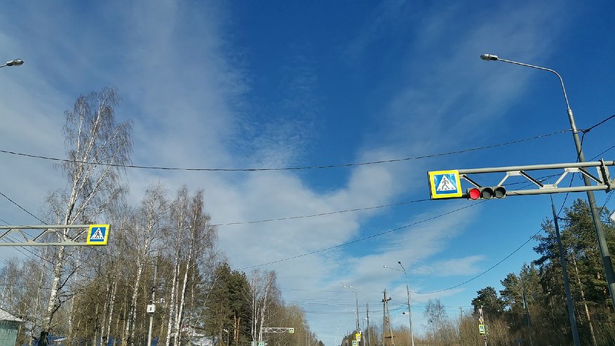 Главная картинка новости: Теперь начнут штрафовать на зеленом сигнале светофора: неожиданный способ наказания придумали для водителей РФ