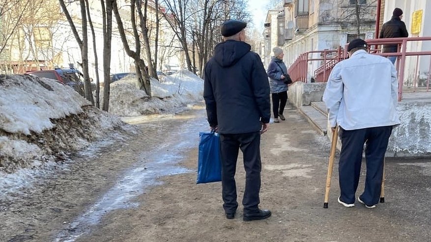 Главная картинка новости: Пенсионный возраст повысят на 3 года: неприятная новость ждёт пожилых россиян уже с февраля