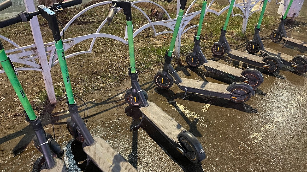 Главная картинка новости: Лишили прав за пьяное вождение электросамоката: житель Коми не смог опротестовать решение суда