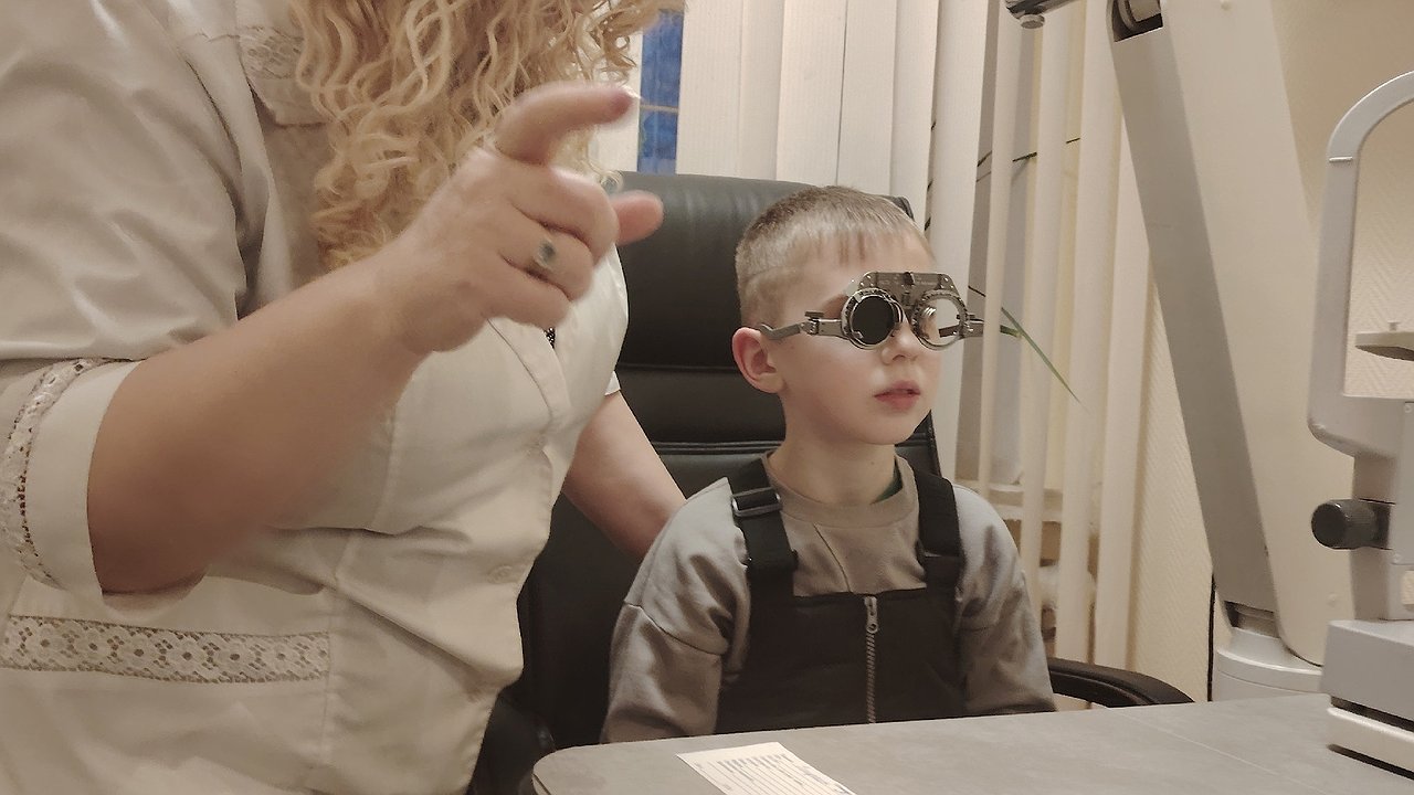 Главная картинка новости: С 2025 года жители Коми, имеющие инвалидность, смогут получать технические средства реабилитации за счет бюджета