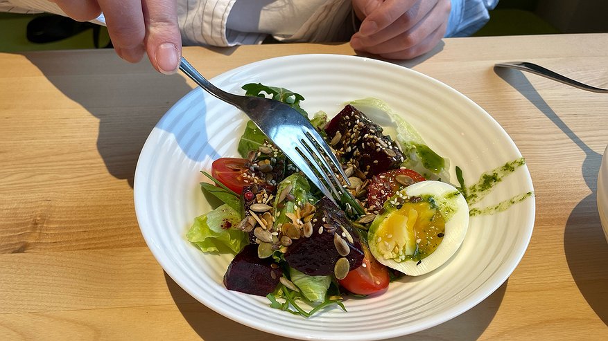 Главная картинка новости: В январе жители Коми "проели" в кафе, барах и ресторанах 1,5 млрд рублей