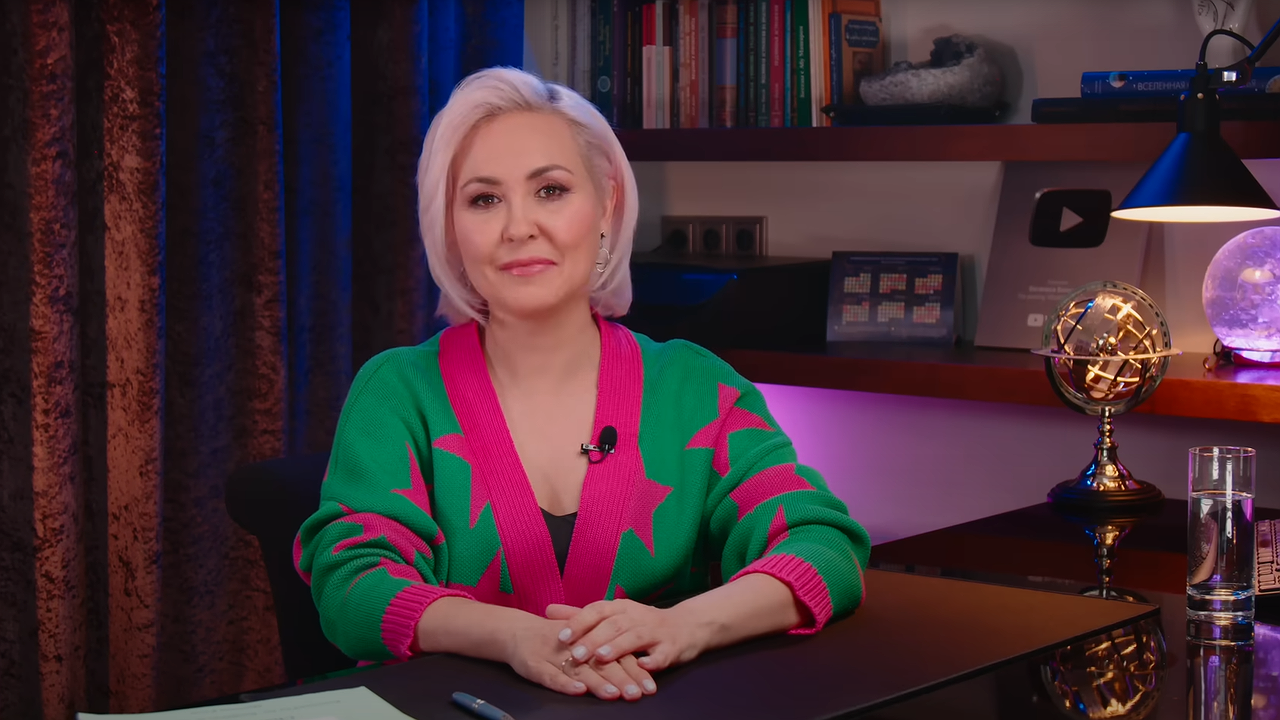 Главная картинка новости: Восстанут из пепла: Василиса Володина назвала один знак, которому весной-2025 предстоит новый путь, полный счастья