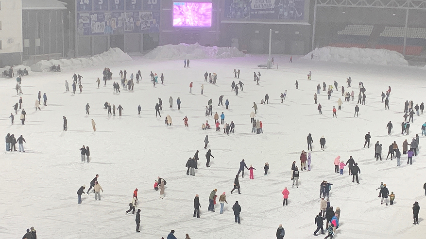 Главная картинка новости: Теперь пятницу объявили выходной: Мишустин выдал россиянам "счастливый лотерейный билет"