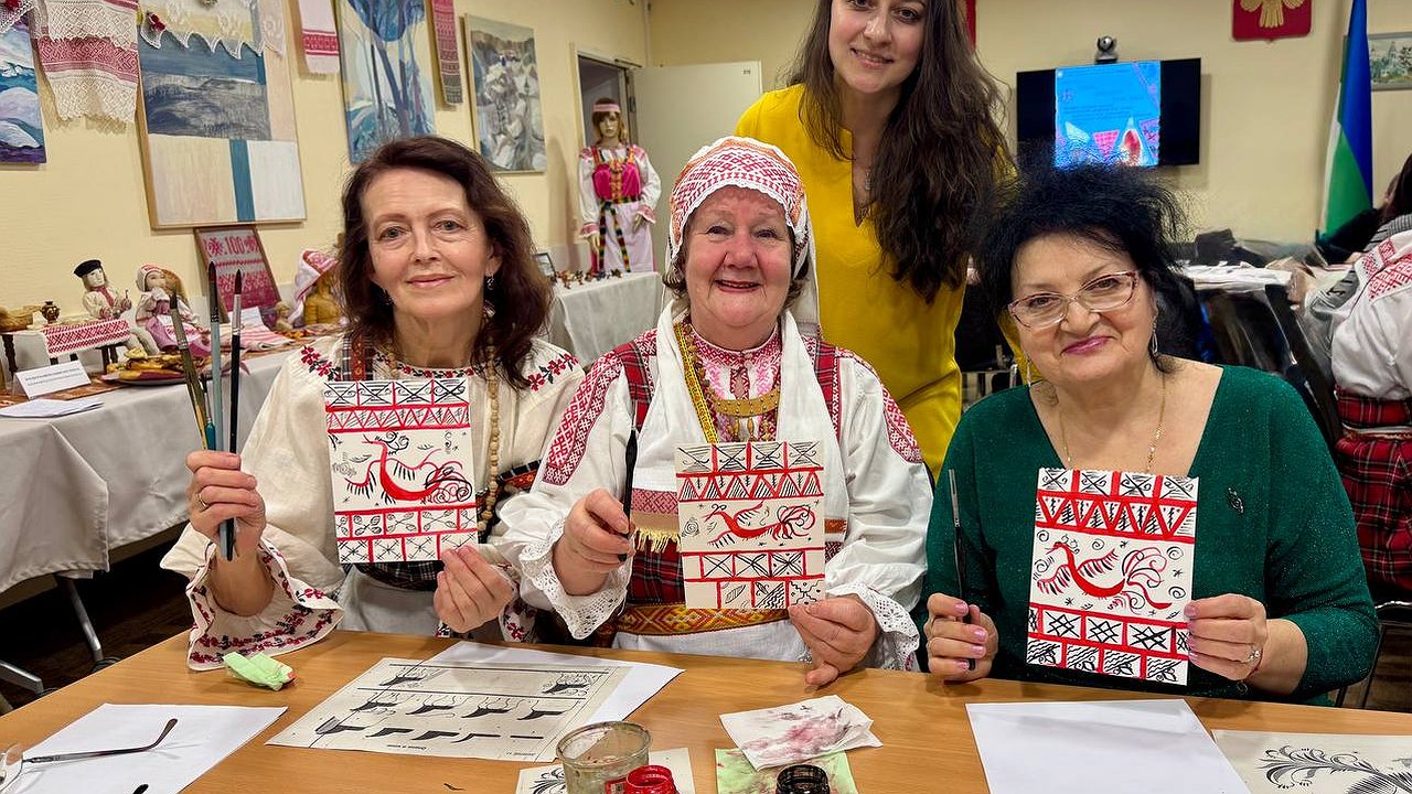 Главная картинка новости: В Петербурге весна заговорила на языке коми: в представительстве республики отметили "Муса, енбиа, киподтуя Коми ань"