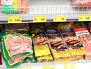 Можно смело покупать – там лишь чистое мясо: Роскачество назвало лучшие марки сосисок и сарделек