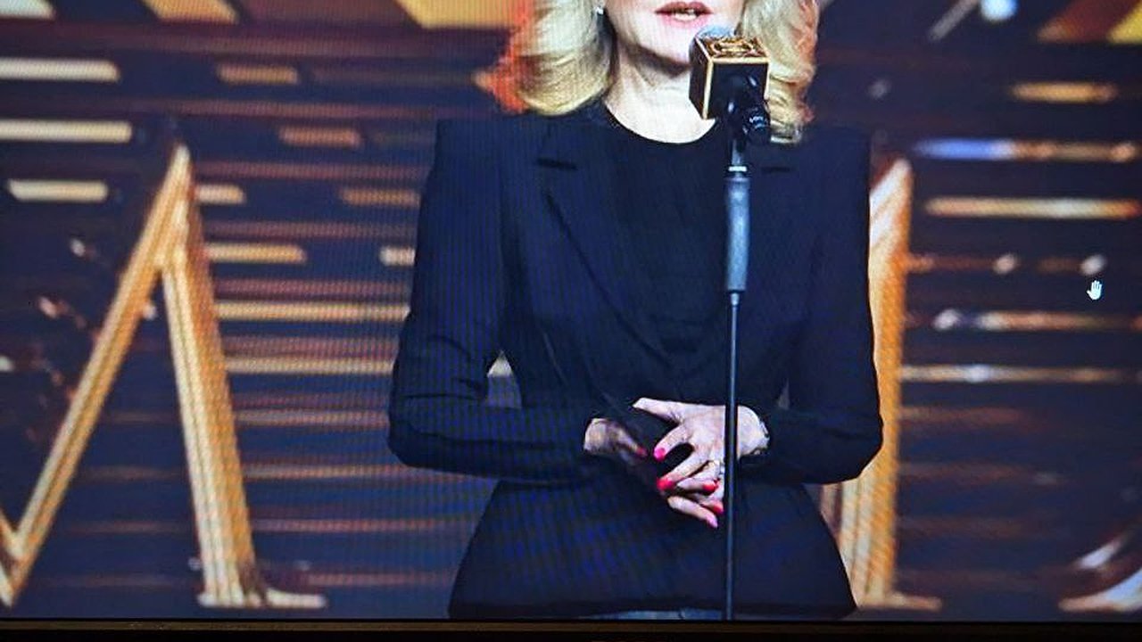 Главная картинка новости: Указ уже вступил в силу: Голикова объявила о разовой выплате пенсионерам 15 000 рублей с 1 апреля