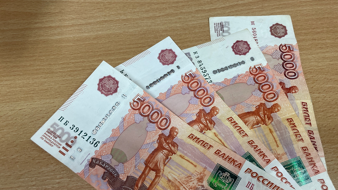 Главная картинка новости: Всем, у кого есть карта «Мир», дали срок до мая. Потом уже будет непоправимо