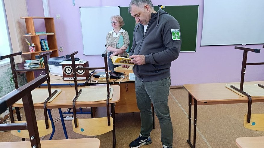 Главная картинка новости: Школы Усть-Усы и Новикбожа готовятся к масштабному обновлению