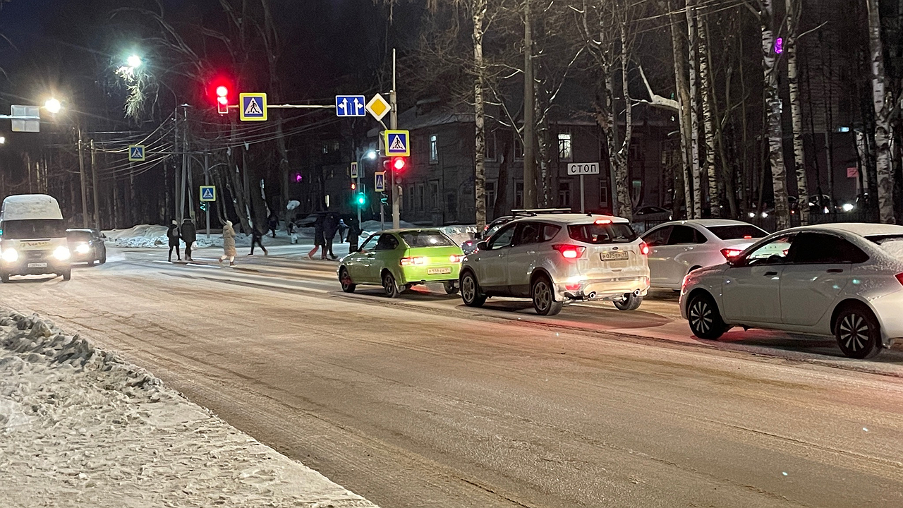 Главная картинка новости: Вот за сколько метров нужно тормозить перед камерой, чтобы не получить неприятный штраф за скорость