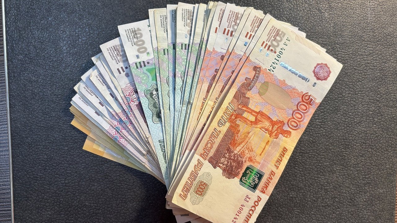 Главная картинка новости: СЛДК продаёт ключевую площадку в столице Коми 