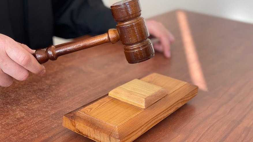 Главная картинка новости: Верховный суд РФ защитил жительницу Коми от взыскания долга за лечение отца