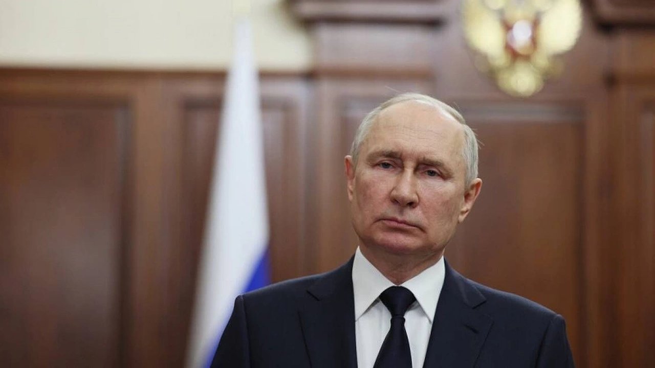 Главная картинка новости: Учительница из Коми отмечена благодарностью президента России