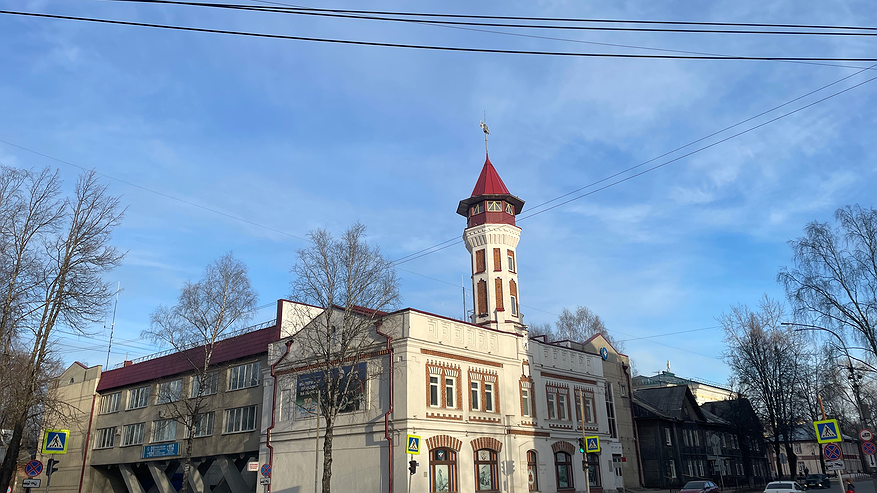 Главная картинка новости: Водителей с 10-летним стажем заставят пересдавать права в мае: за отказ штраф 30 000