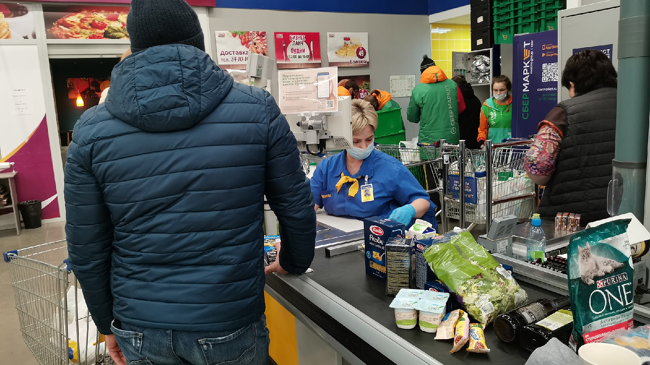 Главная картинка новости: Знакомая-продавец научила избегать 4 ловушки для покупателей в Пятерочке