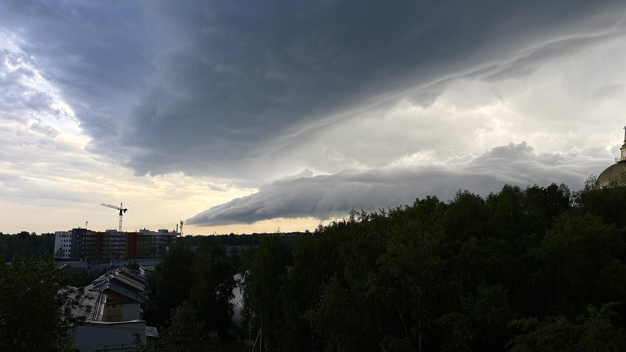 Главная картинка новости: Переменчивый Усинск: 8 июня ожидаются дожди, туманы и грозы