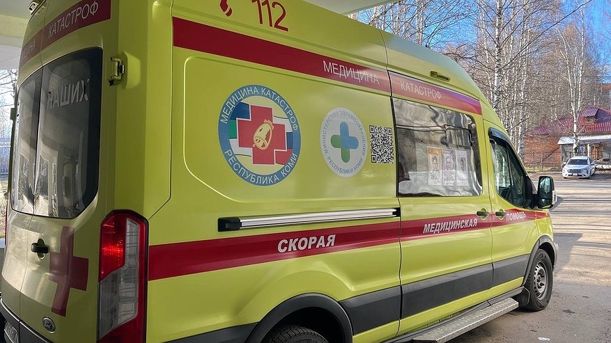 Главная картинка новости: Жительница Коми впала в кому после употребления найденных в лифте наркотиков