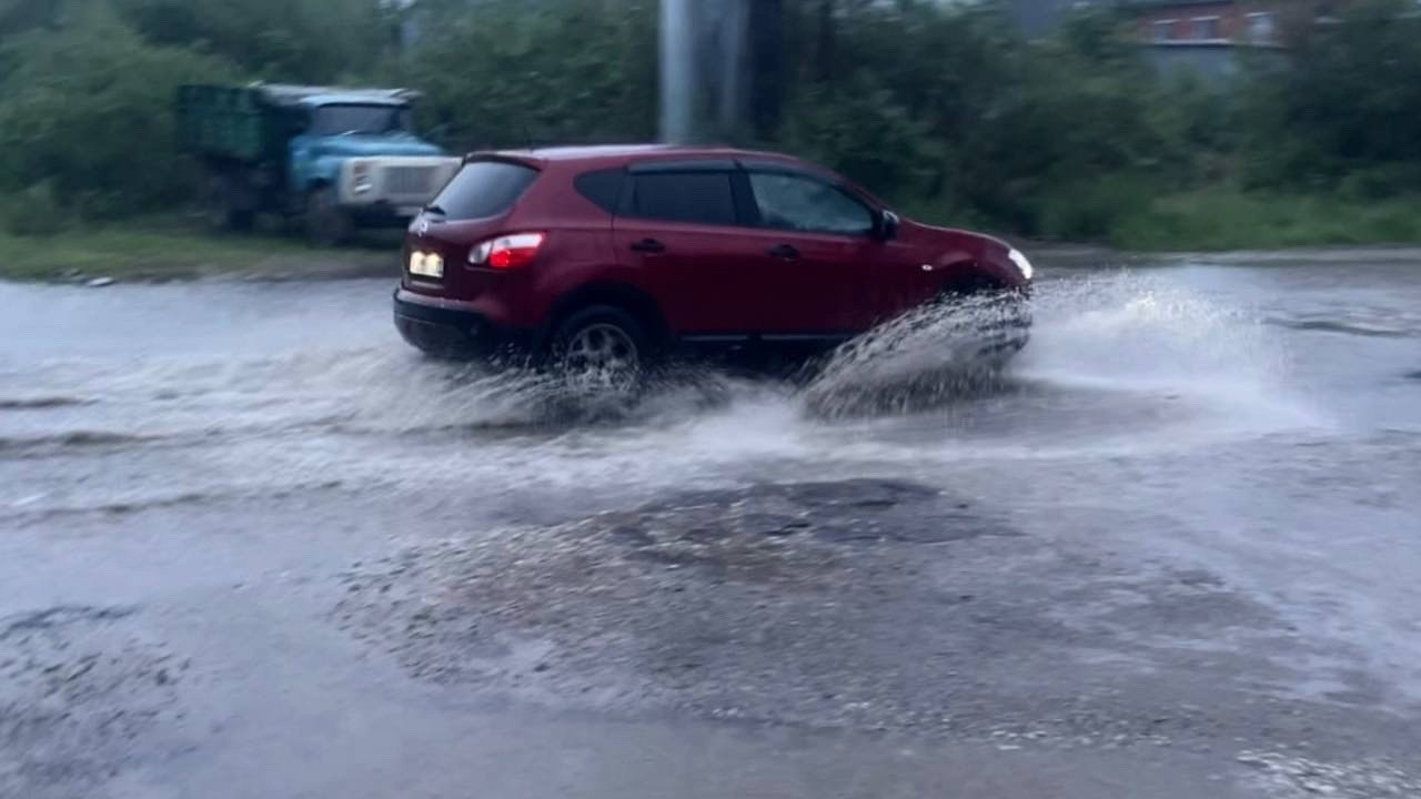 Главная картинка новости: "Тепла не будет": Вильфанд огорчил россиян свежим прогнозом на июль