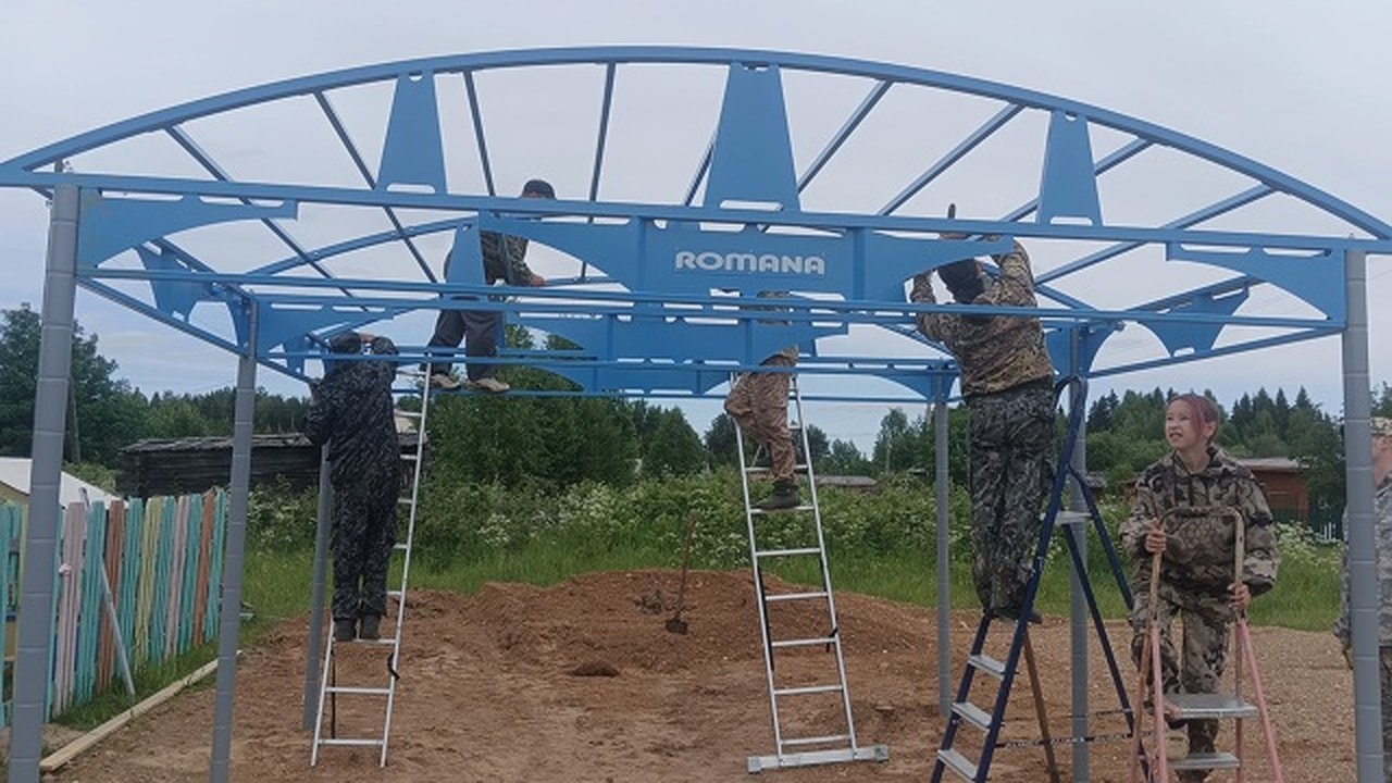 Главная картинка новости: Сельские территории Коми благоустраиваются за счёт грантов Минсельхоза