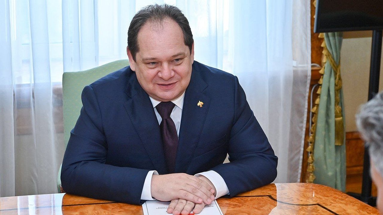 Главная картинка новости: Ростислав Гольдштейн встретился с главой Северо-Западного управления Центрального банка и обсудил развитие региона