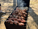 Вот как грузины маринуют мясо для шашлыка - забудьте навсегда об уксусе, майонезе и соевом соусе. Просто тает во рту