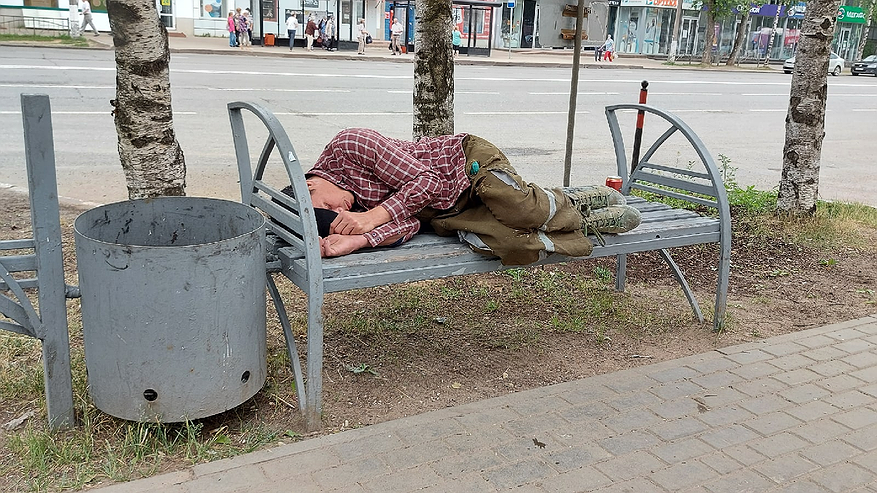 Главная картинка новости: Популярный курорт оказался лютой помойкой: безвкусная еда, агрессивный персонал и конские цены