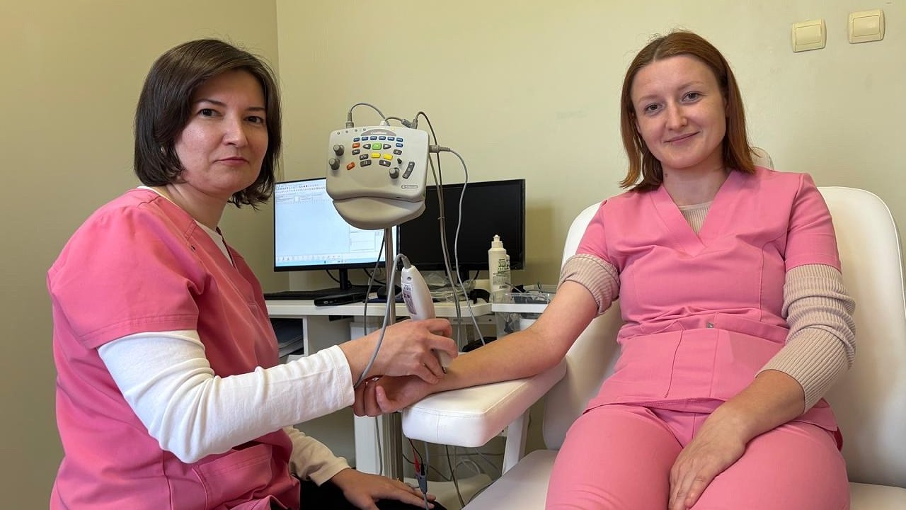 Главная картинка новости: Усинская больница получила современный электронейромиограф