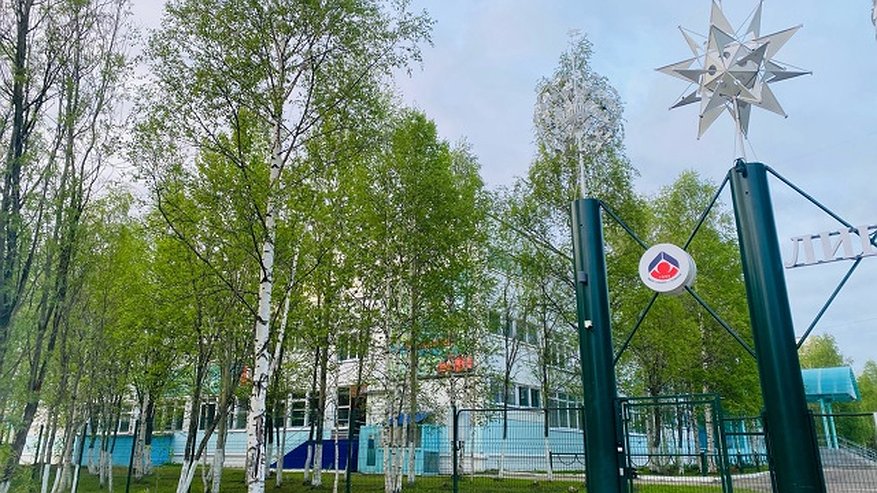 Главная картинка новости: В Усинске проверяют готовность школ и детсадов к новому учебному году