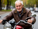 ГИБДД напомнила, до какого возраста можно ездить на мотоцикле без ограничений – что грозит пожилым байкерам