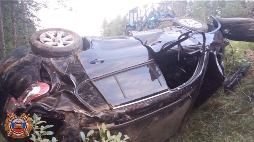 Главная картинка новости: В Коми ночной обгон обернулся смертельным ДТП