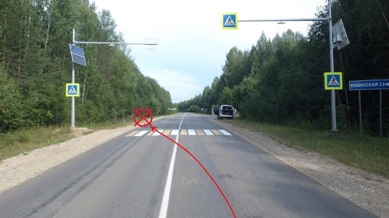 Главная картинка новости: В Коми подросток перевернул автомобиль в кювет