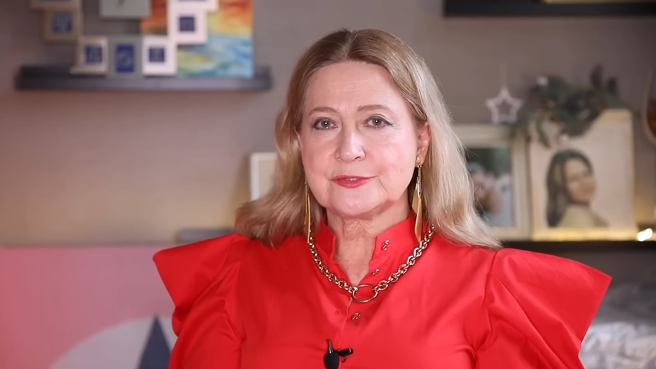 Главная картинка новости: Жизнь подарит им бриллиантовую полосу: кому Глоба предсказала невероятное счастье с 18 августа