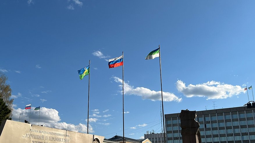 Главная картинка новости: Муниципалитеты Коми увеличили доходы, но дефицит бюджетов сохраняется