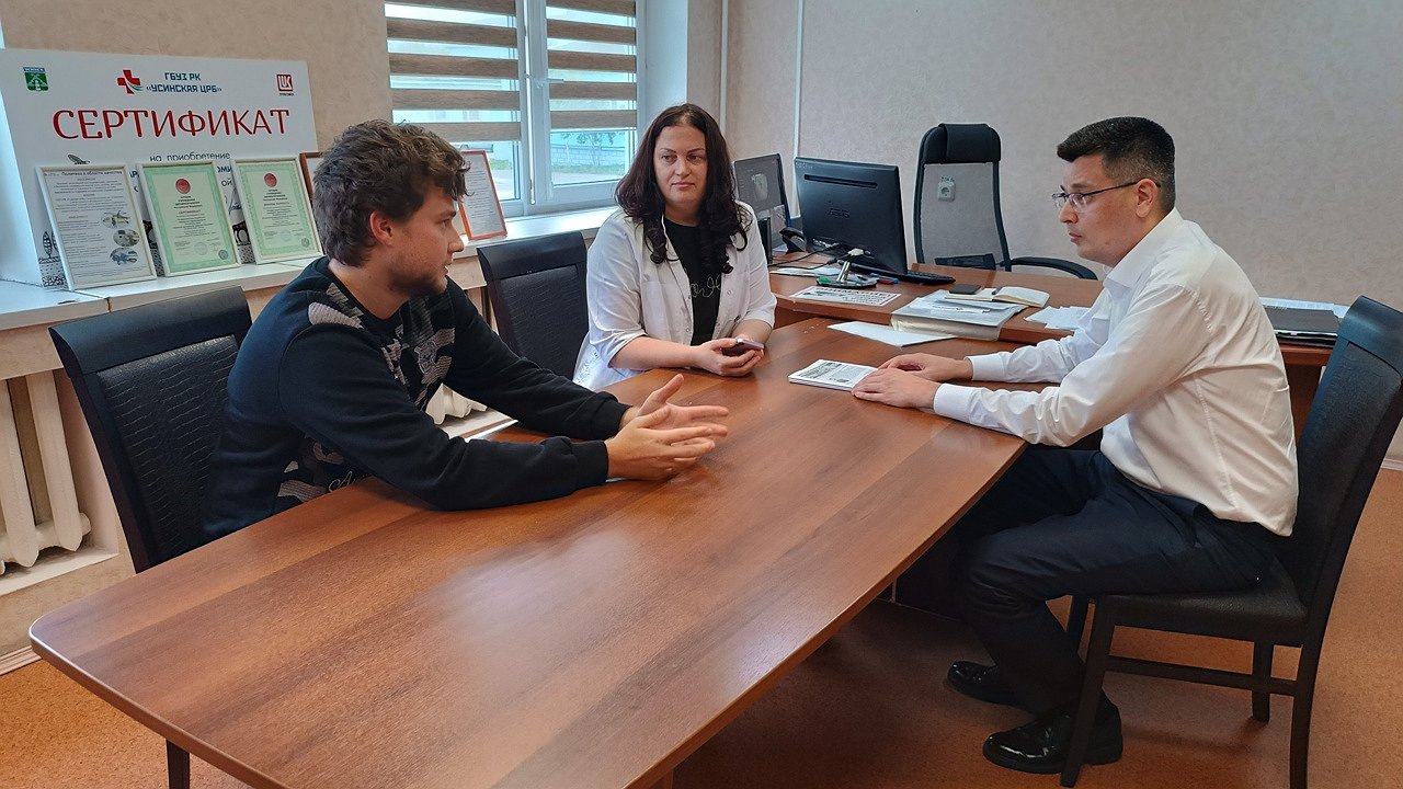 Главная картинка новости: В Усинской ЦРБ приняли нового участкового терапевта