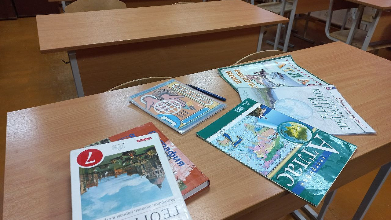 Главная картинка новости: «В каждом слове по три ошибки, но при этом золотая медаль»: отец ЕГЭ объяснил, почему советское образование уже никак не вернуть