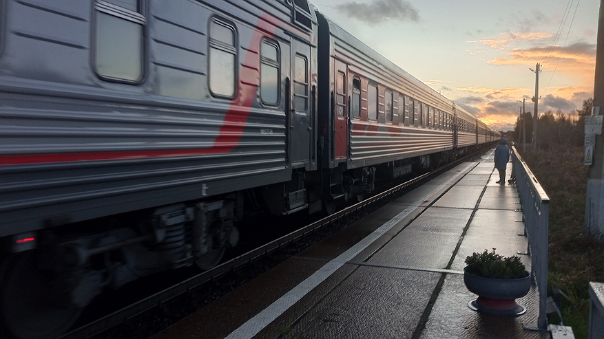 Главная картинка новости: РЖД вводит новое расписание на три года: обзор интересных и странных поездов