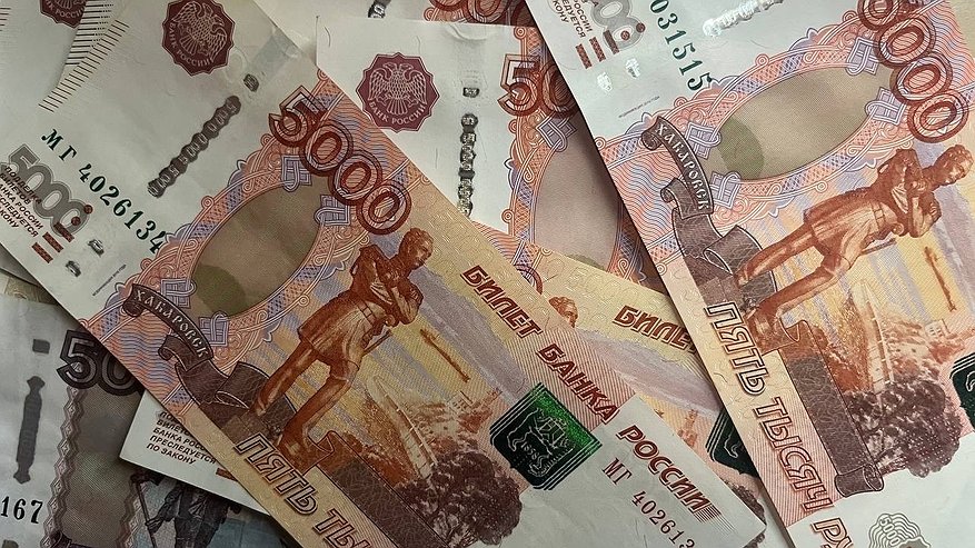 Главная картинка новости: В Коми должник рассчитался с налоговой задолженностью после ареста имущества