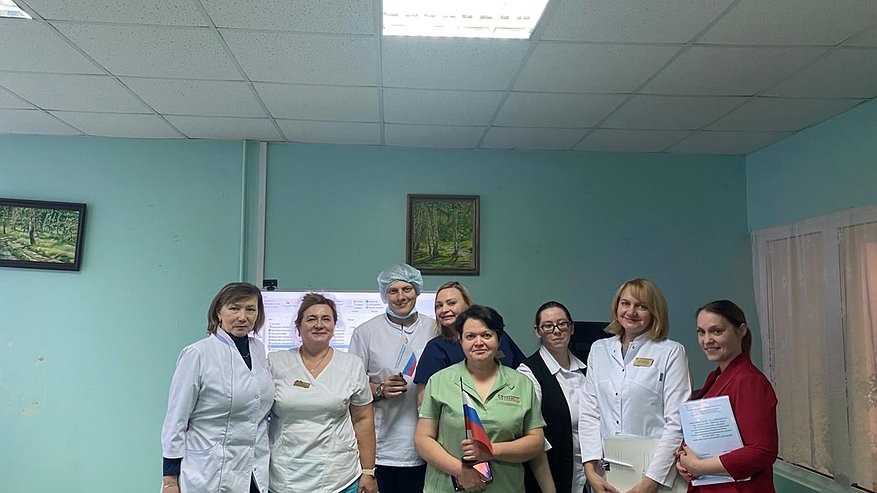 Главная картинка новости: В Усинской ЦРБ продлили коллективный договор до 2028 года